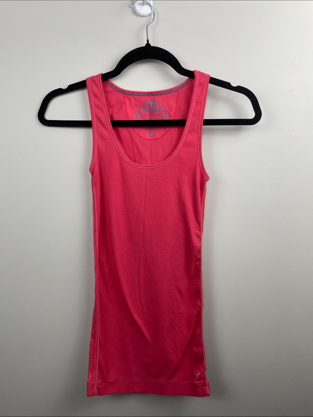 American Eagle Outfitters Hot Pink Scoop Neck Tank